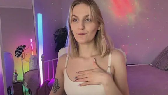 _Vikky_Moon_