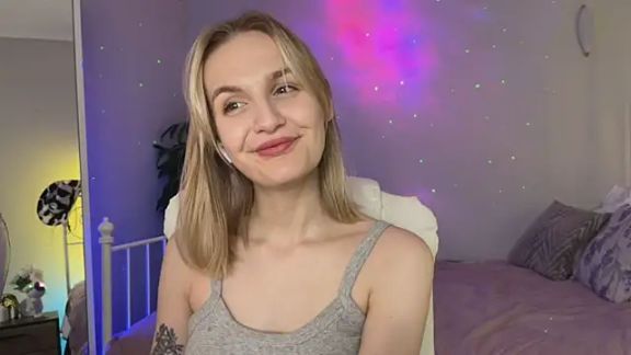 _Vikky_Moon_