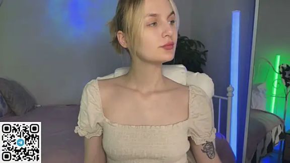 _Vikky_Moon_