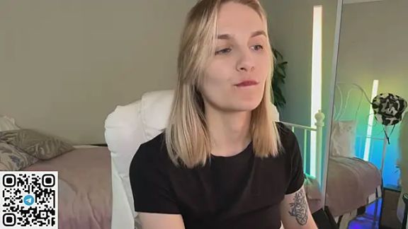 _Vikky_Moon_