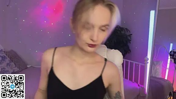 _Vikky_Moon_