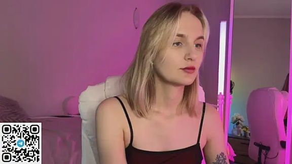 _Vikky_Moon_