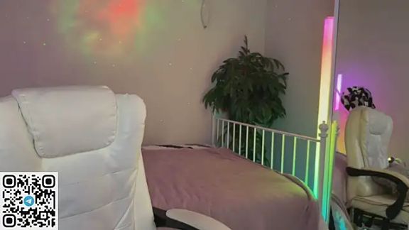 _Vikky_Moon_