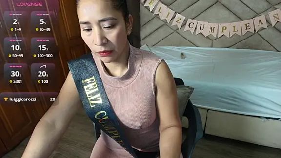 ScarleetJhonson_