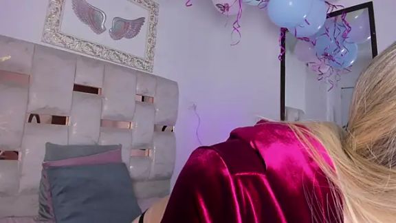 Lola_Blondie