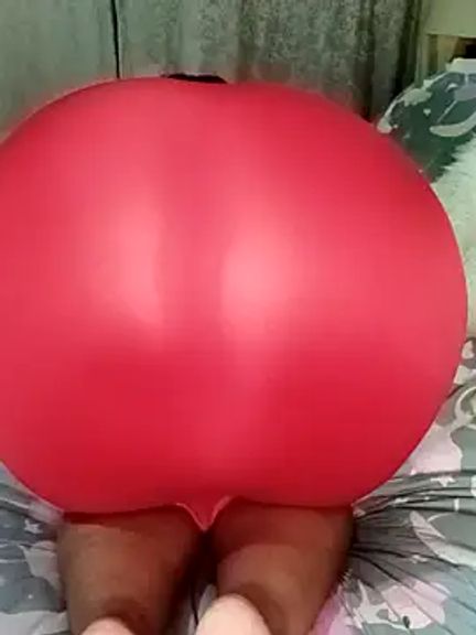 Luciouslips00