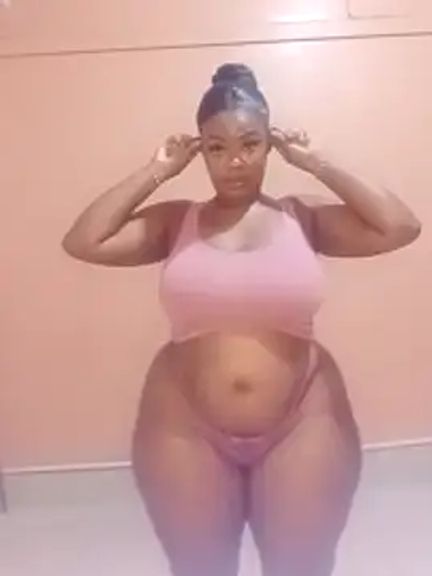Luciouslips00
