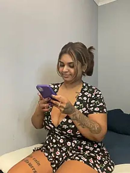 layla_amin