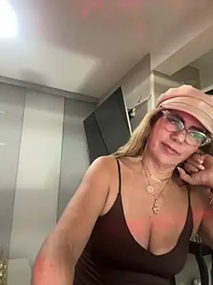 MISSLADYHONSON