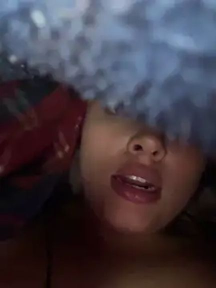 Samanta_8899