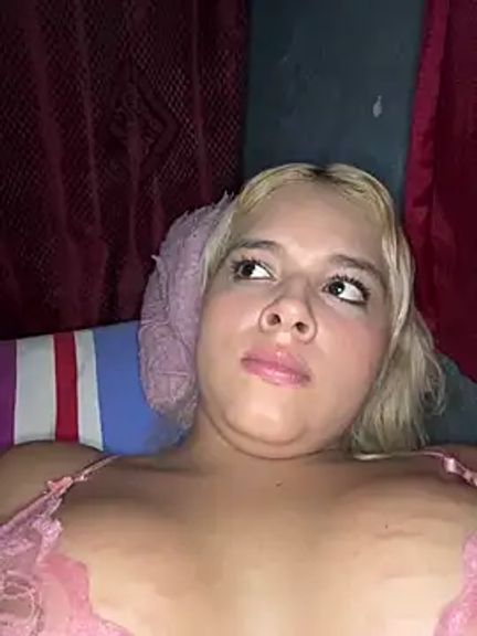 Samanta_8899