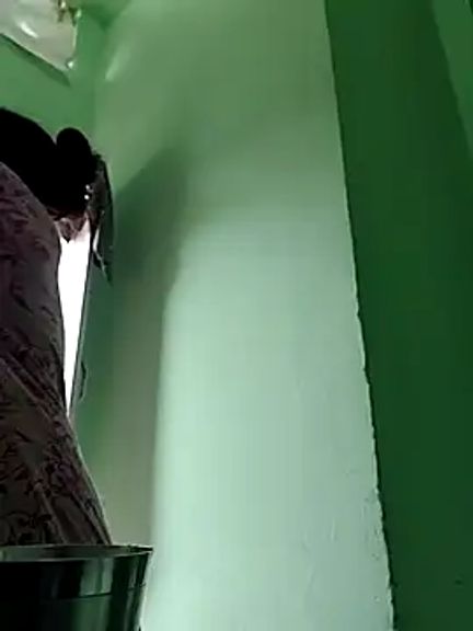 Hotty-Nidhi