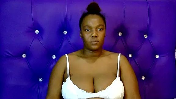 EbonyCreamer