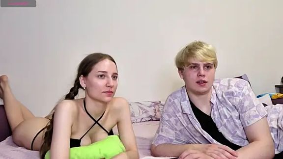Emily_and_Ilumi