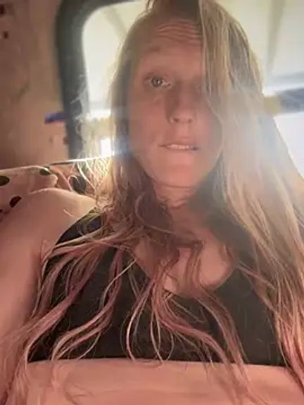 GoldenFlameGoddess