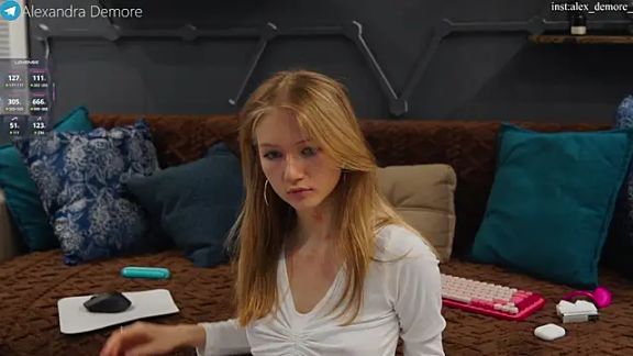 Alexandra_Demore