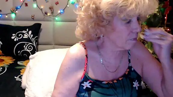 HappyWomanOn