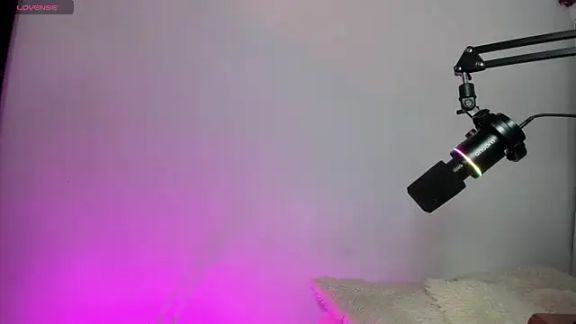 adara_evanss