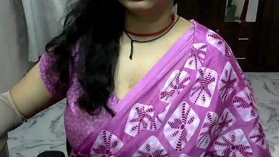sexy_indianboobs