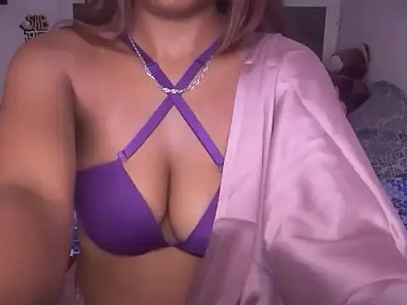 HornyBabe_