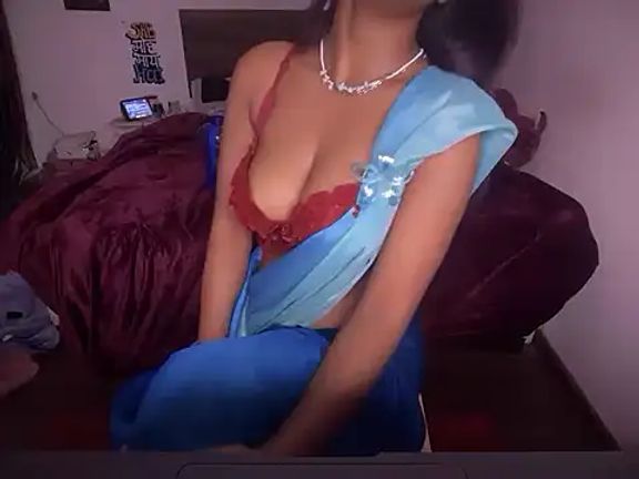 HornyBabe_