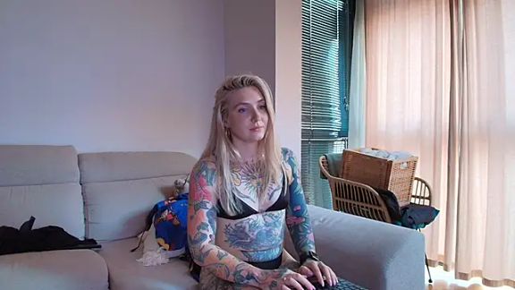 tattoobbgirl