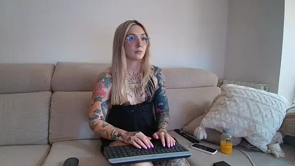 tattoobbgirl