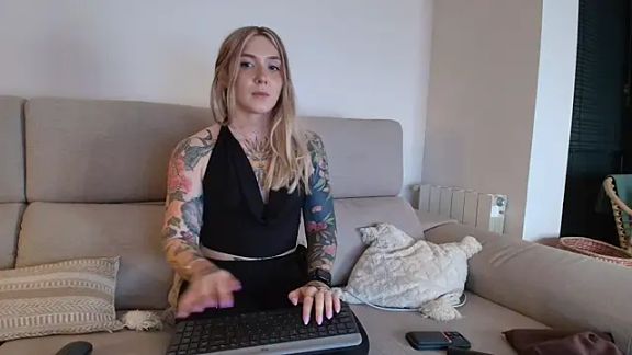 tattoobbgirl