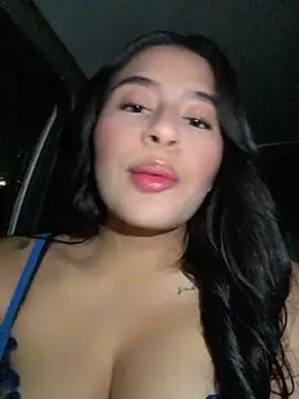 andrea_gomes_