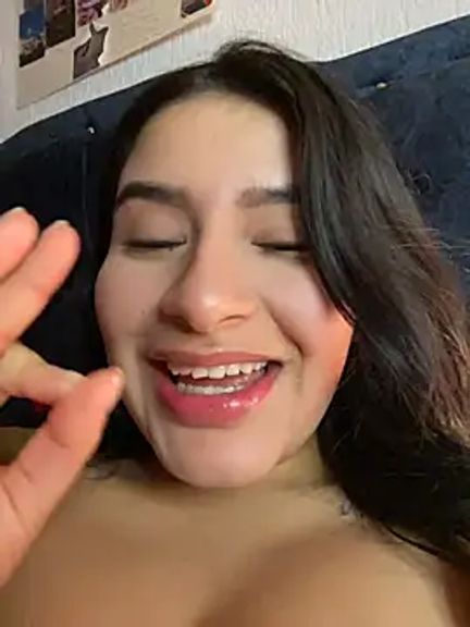 andrea_gomes_