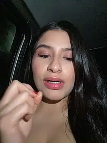 andrea_gomes_