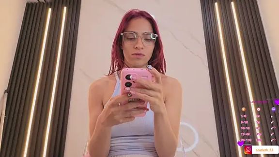 Scarlet_Red_