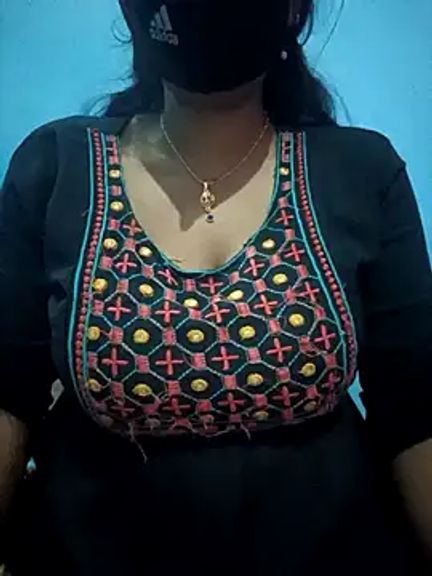Sexyradha_