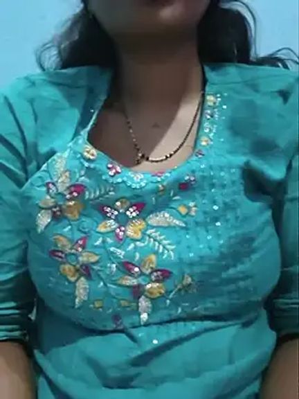 Sexyradha_