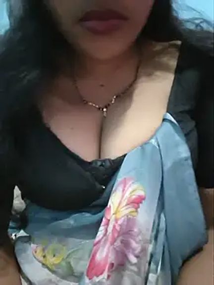 Sexyradha_