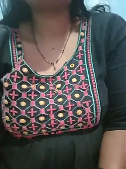 Sexyradha_