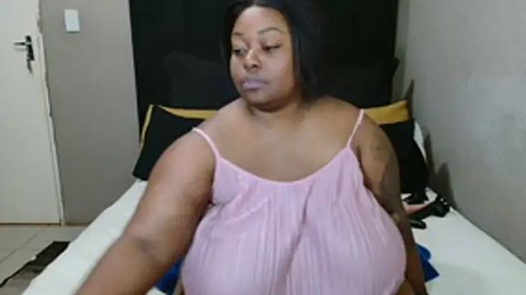 Lusty_N_Busty