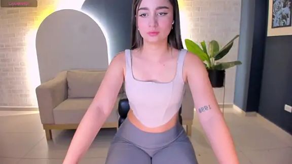 ArianaMonroe_