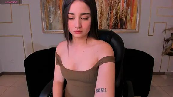 ArianaMonroe_
