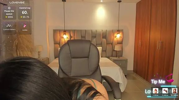 sarita_evanss