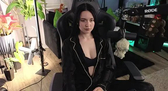 KiraLiLime