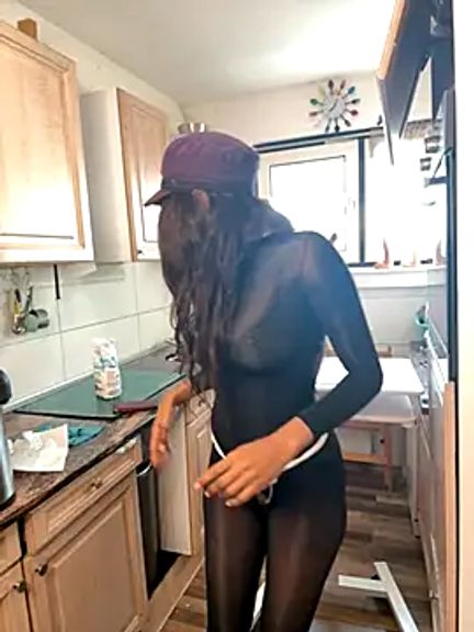 SolaeuftderbrauneHase