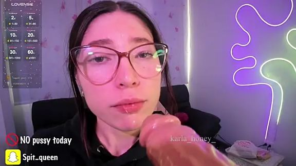Spit_queen