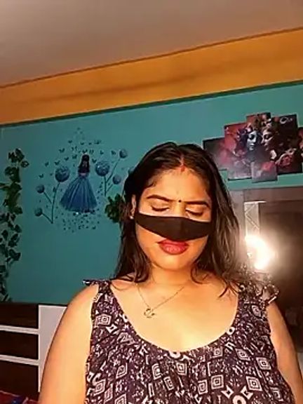 V-hot-sweet