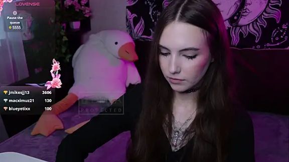 naugghtynikki