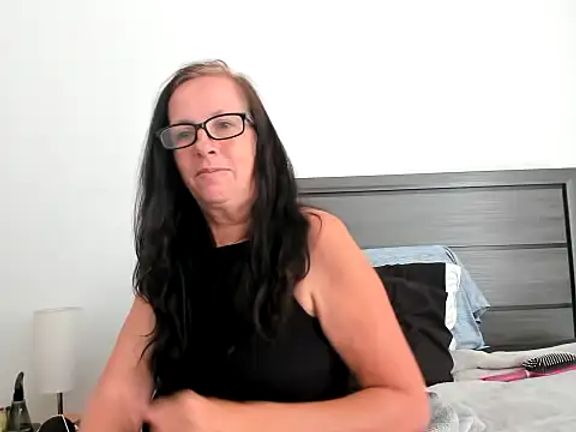 mysteriouspeachgoddess