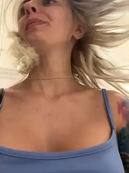 SugarSpiceBlonde