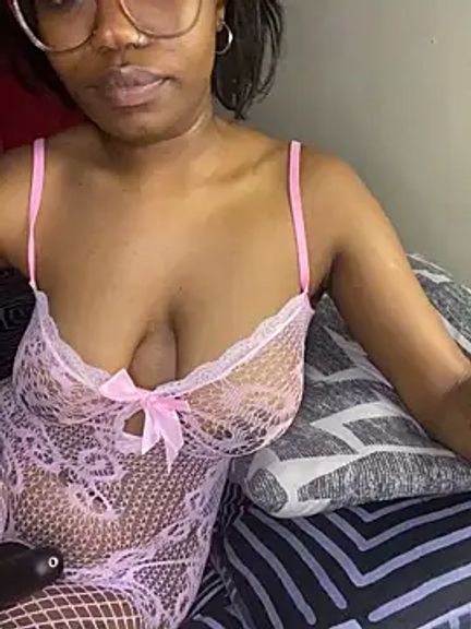 YummyMelanin117