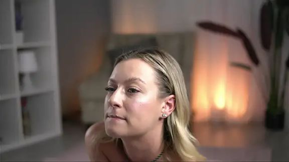 AnnastasiaMills