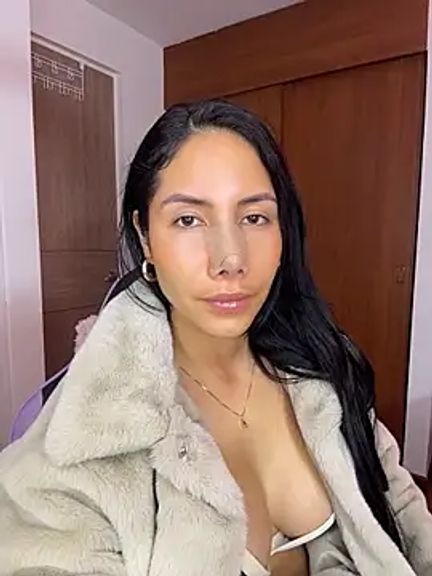 ArianaReynoldss